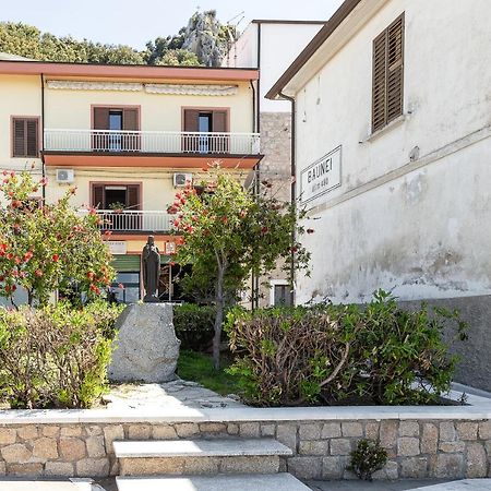 A Su Santu Nigola Appartement Baunei Buitenkant foto