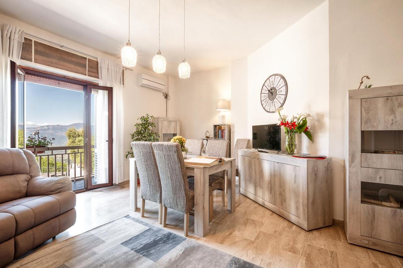 A Su Santu Nigola Appartement Baunei Buitenkant foto